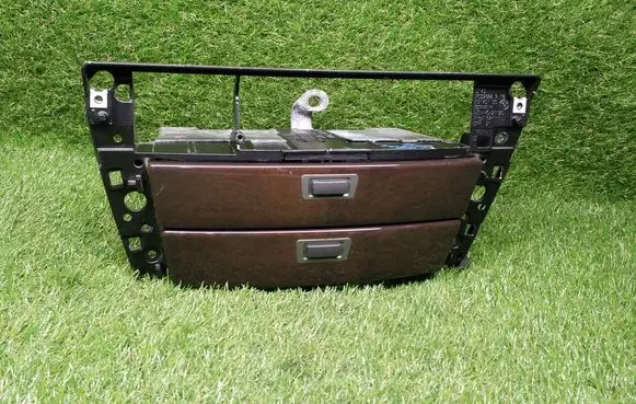 BMW 7 E65 E66 Dashboard storage box/compartment 51458261060A 51457032886900 12145100
