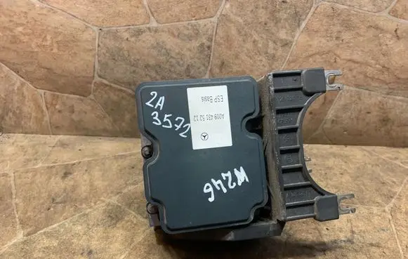 Mercedes-Benz B W246 W242 ABS Pump A0094315212