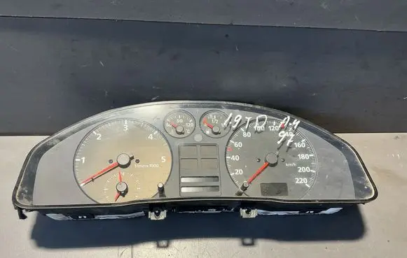 Audi A4 S4 B5 8D Speedometer (instrument cluster) 8D0919034
