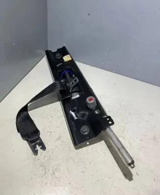 Volvo S80 Front seatbelt 30734845
