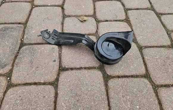 Opel Mokka B Horn signal 5O5P5L5E5X0015