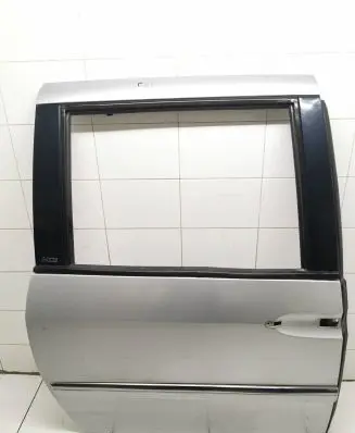 Peugeot 807 Side sliding door 8053v038