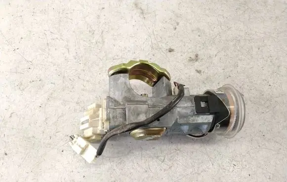 Subaru Impreza III Ignition lock 88215AG000 X1T25971