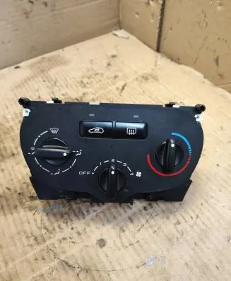 Peugeot 307 Climate control unit 142140000