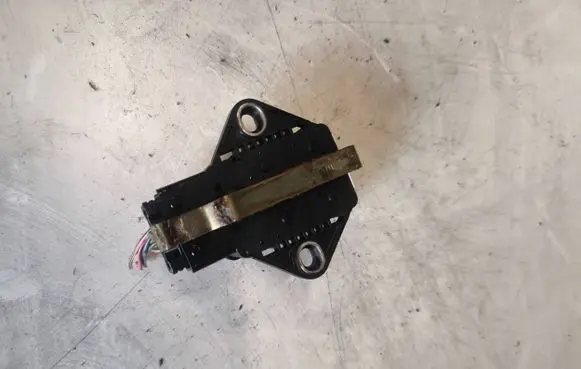 Peugeot 307 CC ESP acceleration yaw rate sensor 0265005290 0024104
