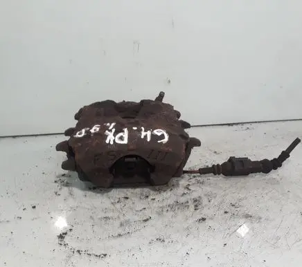 Volkswagen Golf IV Front brake caliper
