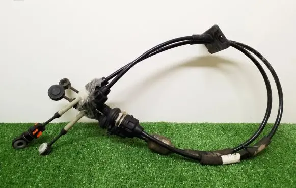 Opel Vivaro Gear shift cable linkage 349359296R 013839
