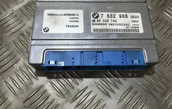 BMW X3 E83 Gearbox control unit/module 5wk33503au 96025744
