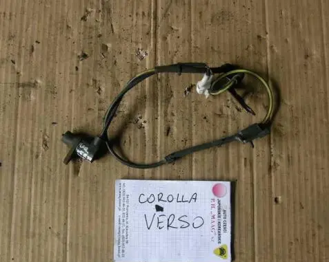 Toyota Corolla Verso AR10 ABS wheel speed sensor 