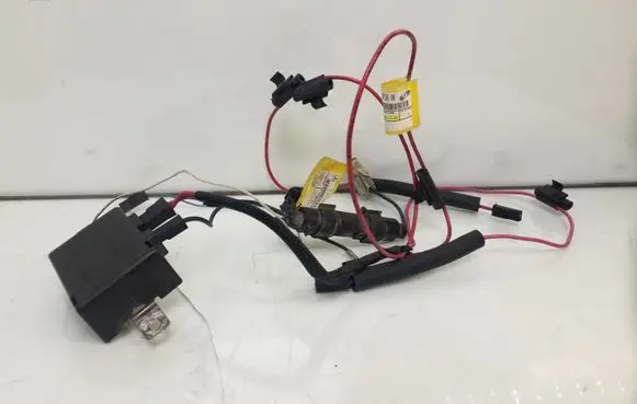 Mercedes-Benz ML W163 Aerial antenna amplifier 1638200289 A1635409108 A1635409008