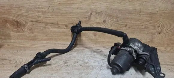 Vacuum pump