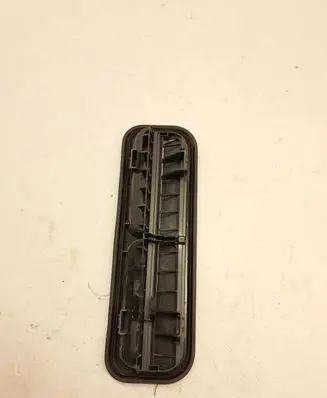 Mercedes-Benz C W205 Quarter panel pressure vent A2058301201