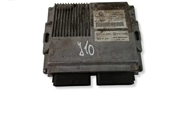 Opel Corsa D Engine control unit/module 13372947 616878000 13372943