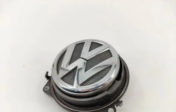 Volkswagen PASSAT B7 Tailgate/trunk/boot exterior handle 3C5827469J