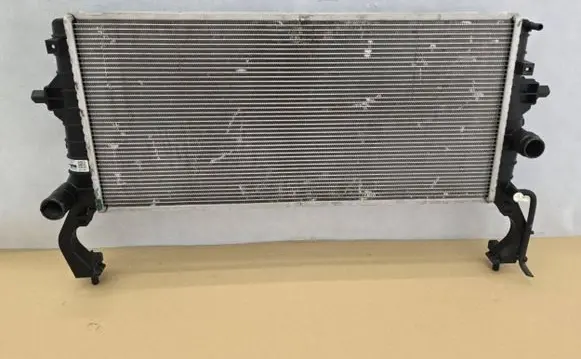 Hyundai i30 Coolant radiator