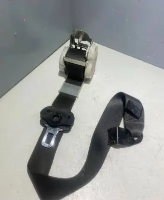 Opel Vectra C Front seatbelt 13128274F