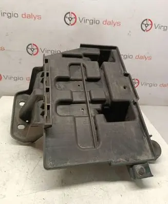 Hyundai ix35 Battery tray 371502s200