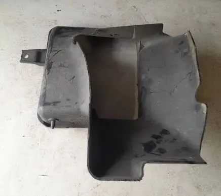 Mazda 6 Intercooler air channel guide R2BF13566 K0222 PPT20