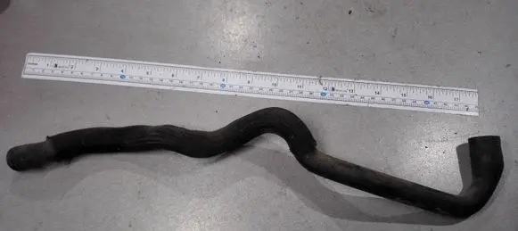BMW 7 E38 Engine coolant pipe/hose 11537785170