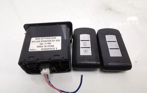 Mitsubishi ASX Ignition key/card 8637A530