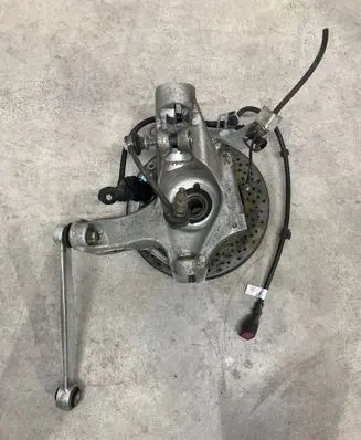 Porsche Cayman 982 Rear wheel hub spindle/knuckle 982505435A 98133124502
