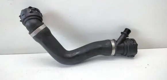 BMW 5 E60 E61 Engine coolant pipe/hose 7789723