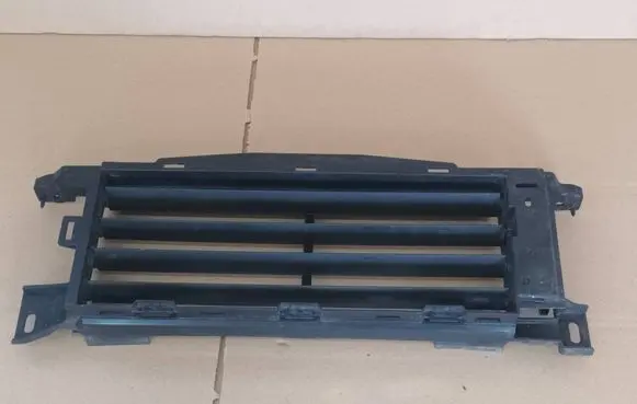 Ford Ranger IV Intercooler air guide/duct channel MB3B8475CH