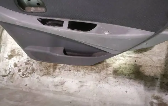 Nissan Almera Tino Rear door card panel trim