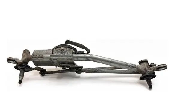 Hyundai i30 Front wiper linkage and motor