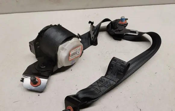 Hyundai Santa Fe Third row seat belt 898702W000