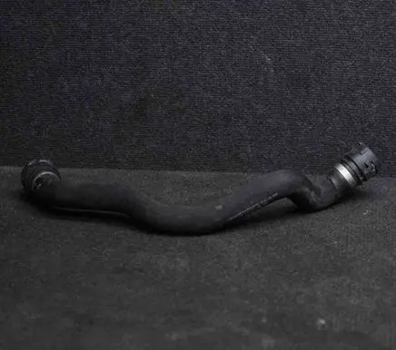 Audi A4 S4 B8 8K Engine coolant pipe/hose 8K0121101M