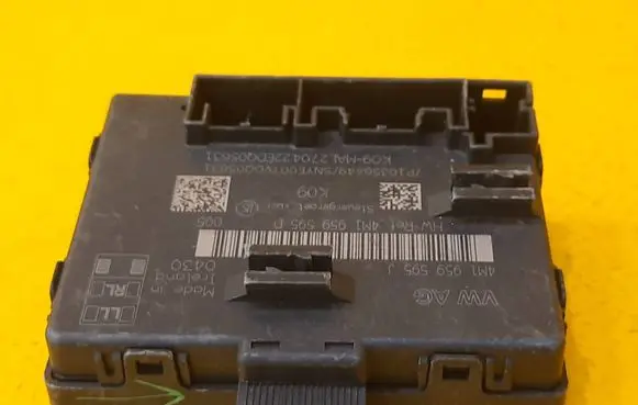 Audi A6 S6 C8 4K Door control unit/module 4M1959595D