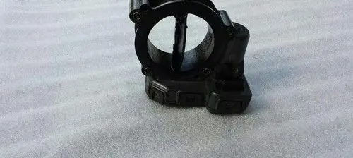 Mercedes-Benz E W212 Throttle body valve A6510900170