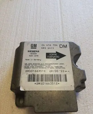 Opel Zafira A Airbag control unit/module 24416704 MS01663512 1923594