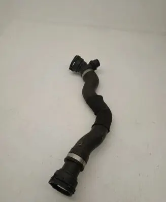 BMW X6 F16 Engine coolant pipe/hose 8514218
