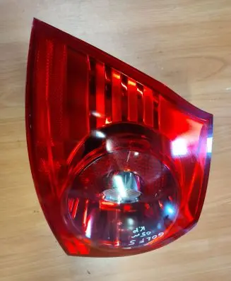 Volkswagen Golf V Rear/tail lights 28499002