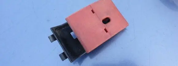 Mercedes-Benz E W124 Engine bonnet (hood) release handle