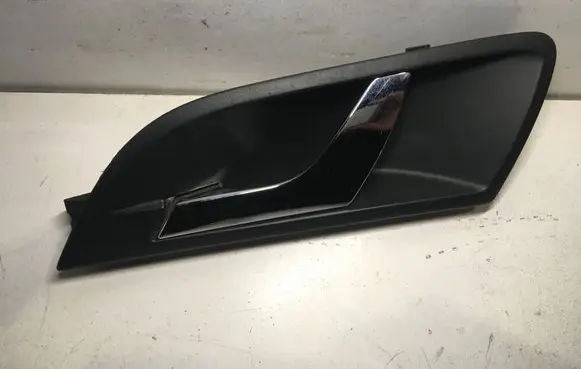 Skoda Superb B6 (3T) Rear door interior handle 3T0839247