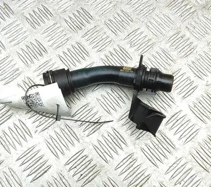 BMW 3 G20 G21 Engine coolant pipe/hose 8651265