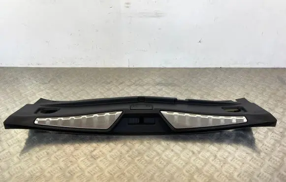 Maserati Quattroporte Trunk/boot sill cover protection