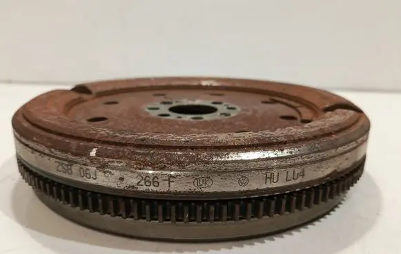 Audi A3 S3 A3 Sportback 8P Dual mass flywheel 06J105266F 06J105266