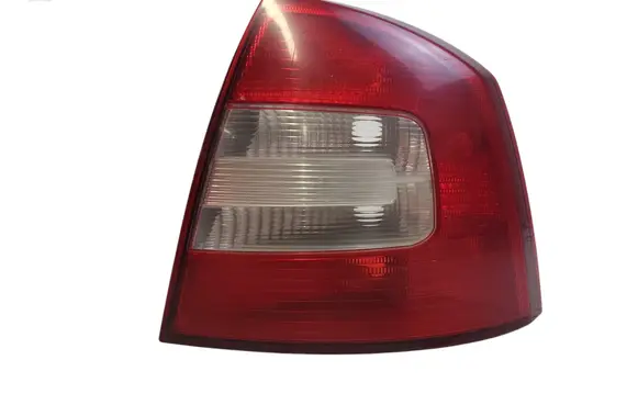 Skoda Octavia Mk2 (1Z) Rear/tail lights 1Z5945086B 1Z5945112B