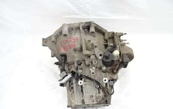 Peugeot Expert Manual 6 speed gearbox 20MB51