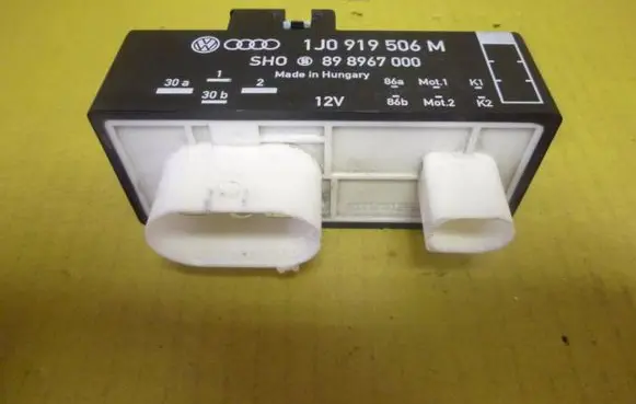 Audi A3 S3 8L APC control unit/module 1J0919506M G093