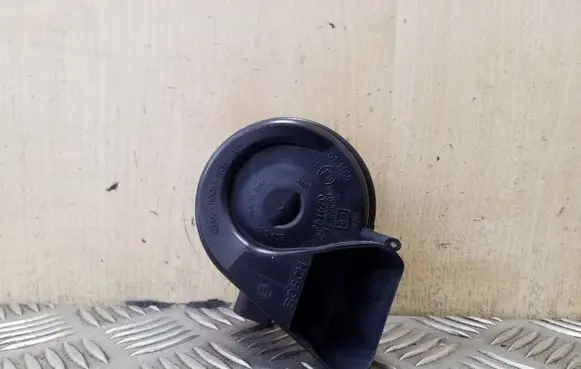 Audi Q7 4L Horn signal 4L0951223A