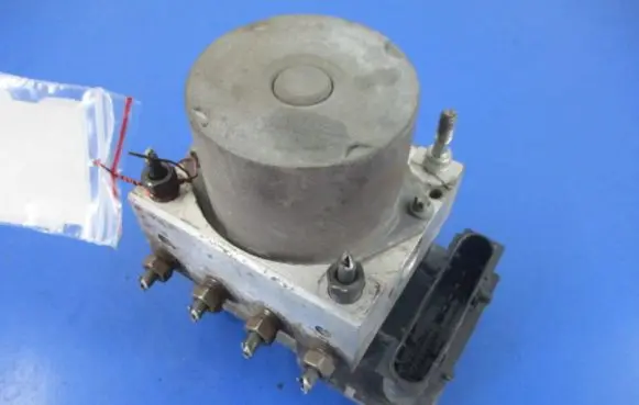 Peugeot 107 ABS Pump