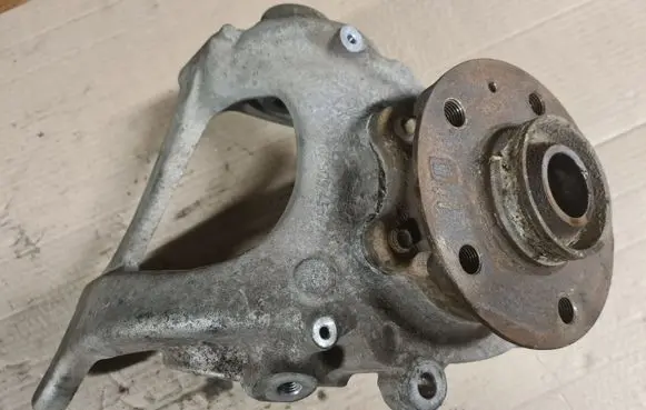 Audi A4 S4 B8 8K Rear wheel hub 8K0505436