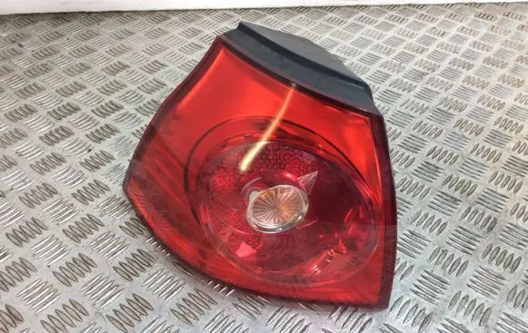 Volkswagen Golf V Rear/tail lights 1K6945095Q