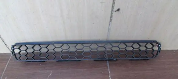 Suzuki Swift Cultus Front bumper upper radiator grill 7171360B0
