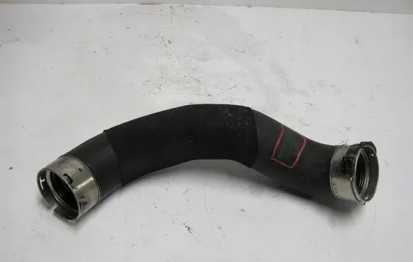 BMW 2 Active Tourer U06 Air intake duct part 8511338